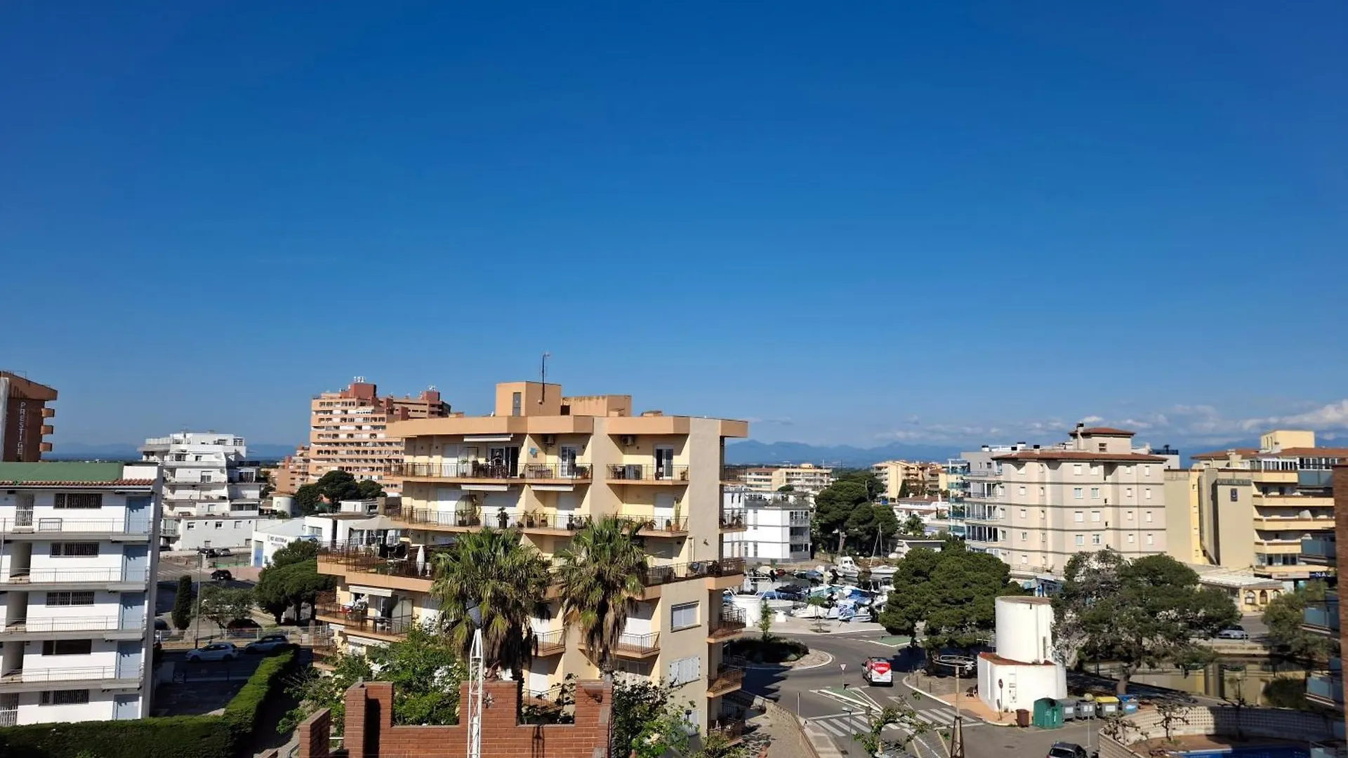 Appartement Spacieux A 450 M De La Plage Roses Espagne